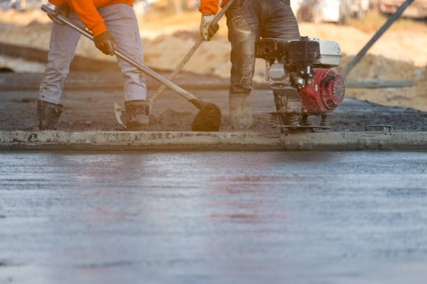 Best Concrete Driveway Installation in Decorah, IA
